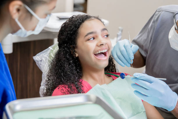 Best Knocked-Out Tooth Emergency  in Northwest Harbor, NY